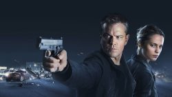 ?『ジェイソン・ボーン』本編映像 挌闘シーン Bourne Uses Hackers Computer?